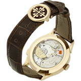 neue Patek Philippe Worldtimer 5230R Clasp closed 2 