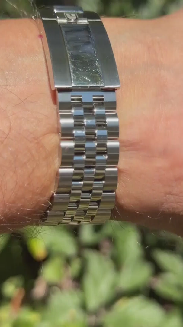 Tudor Black Bay Chrono Boutique Video