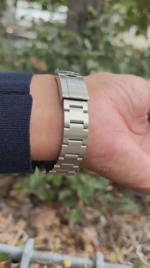 Rolex Explorer II 216570 2022 Armdreher Video