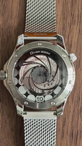 Omega Seamaster Bond  60 Jahre Video Boden