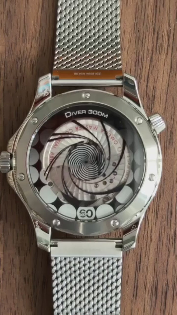 Omega Seamaster Bond  60 Jahre Video Boden