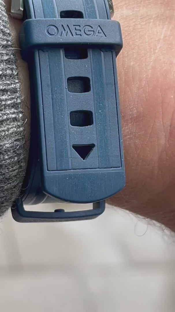  Omega Seamaster 300 blau Video