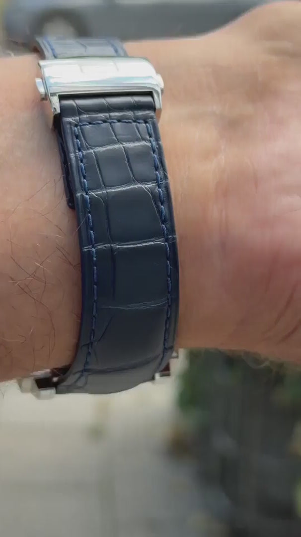 TAG Heuer Monaco Cal 02 Video