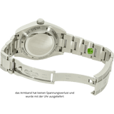Rolex Milgauss mit offener Schliesse von hinten wo der makellose Zustand dokumentiert wird