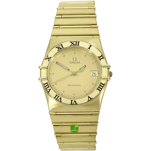 Omega Constellation in Gold stehend