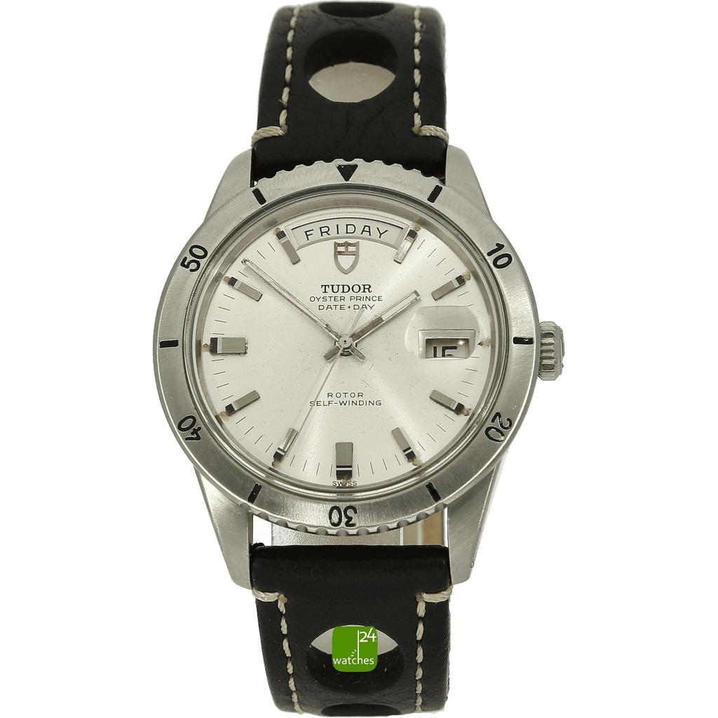 tudor-oyster-prince-7020-stehend